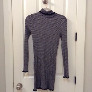 Black and white turtleneck long sleeve tight dress